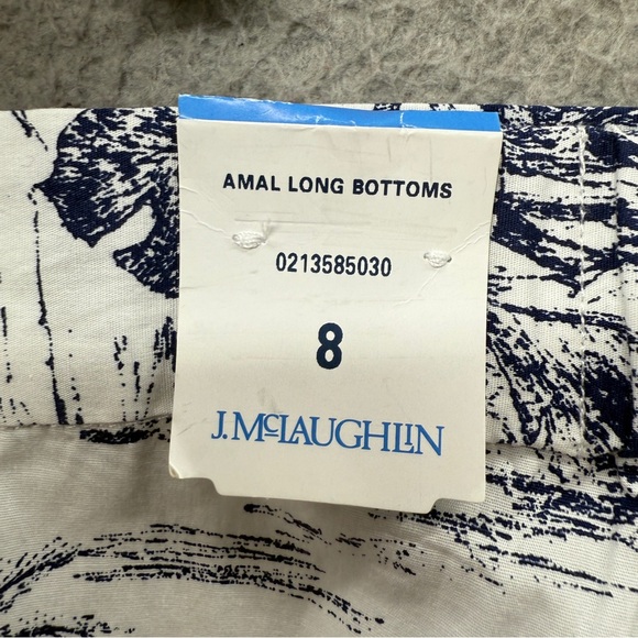 J. McLaughlin White Navy Floral Amal Print Long Bottoms Women's 8 NWT R $198 - Picture 10 of 16